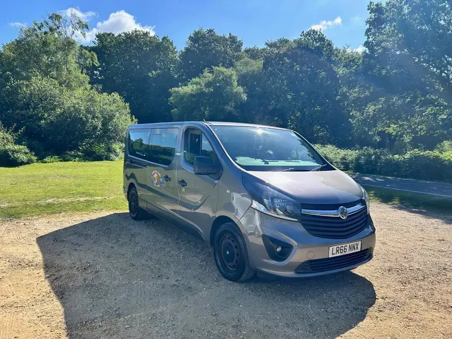 Vauxhall Vivaro Mini Bus